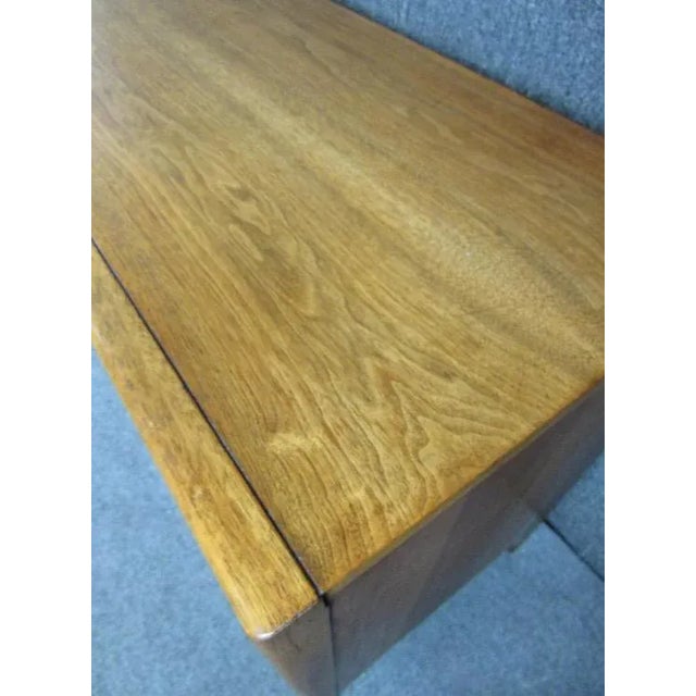 Brown 1960s Mid Century Vintage Broyhill Premier "Emphasis" Credenza For Sale - Image 8 of 12