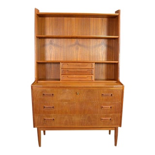 1960s Bookcase / Secretary Desk in Teak For Sale
