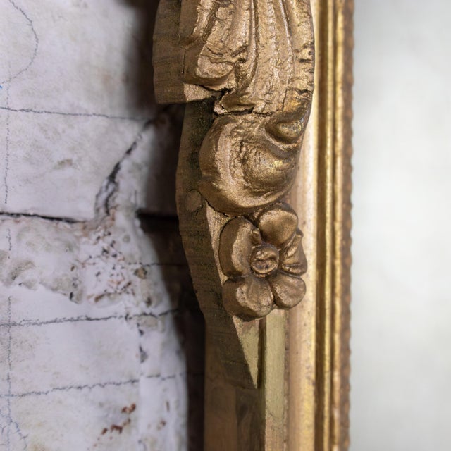 Early to Mid-20th Century Baroque or Rococo Style Wall Mirror With Carved Gilded Ornate Details For Sale - Image 10 of 18