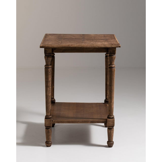 Early 20th Century France Weathered Honey Oak Oak Side Table With Shelf For Sale - Image 9 of 10