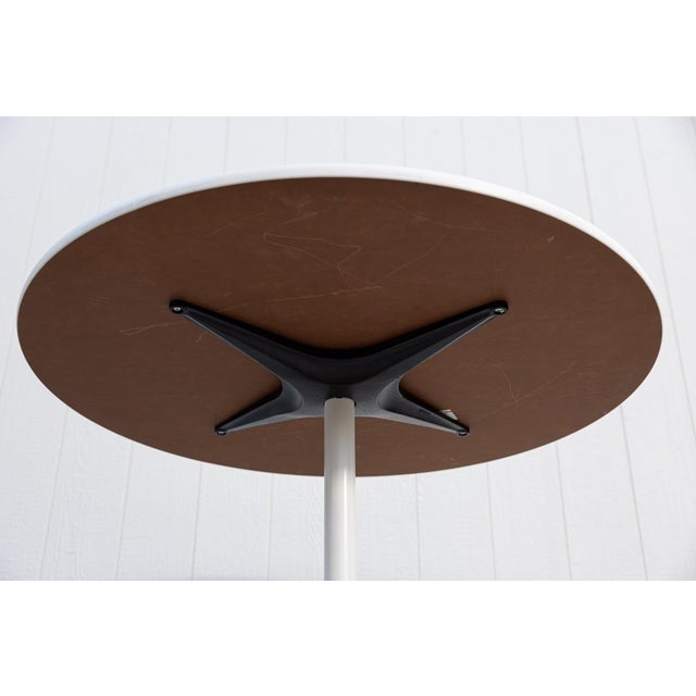 Herman Miller Setu 42" Round Dining or Work Table by Studio 7.5 For Sale In Sacramento - Image 6 of 9