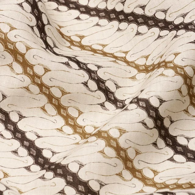 Schumacher Schumacher X Rita Konig Ronnie Fabric In Brown For Sale - Image 4 of 5