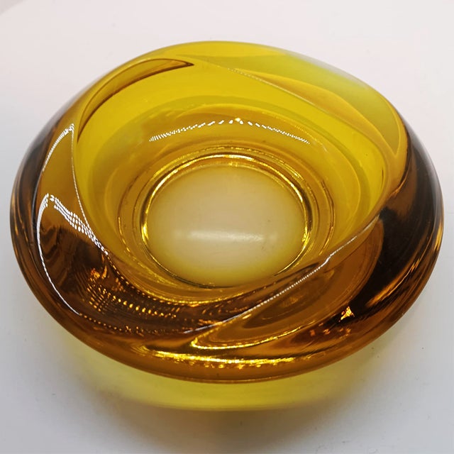 Vintage Golden Yellow Ashtray in Murano Glass, 1960s For Sale - Image 6 of 9