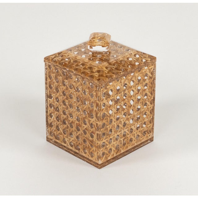 Midcentury amazing decorative box in acrylic and rattan in the style Christian Dior Home. Made in Italy in the 1970s....