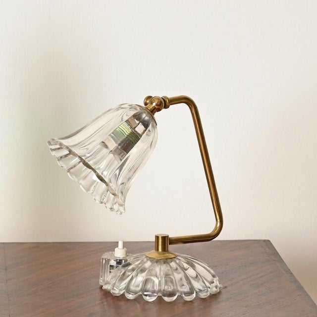 Bellflower Adjustabe Table Lamp in Murano Glass and Brass by Ercole Barovier, Italy, 1940s For Sale - Image 12 of 17