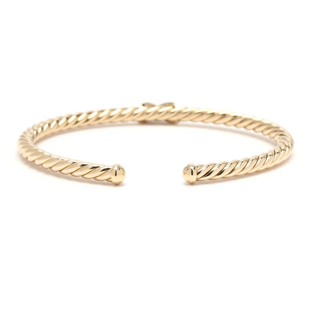 Modern David Yurman Diamond X Criss Cross Bracelet, 18k Yellow Gold, Length 6.38 Inches For Sale - Image 3 of 8