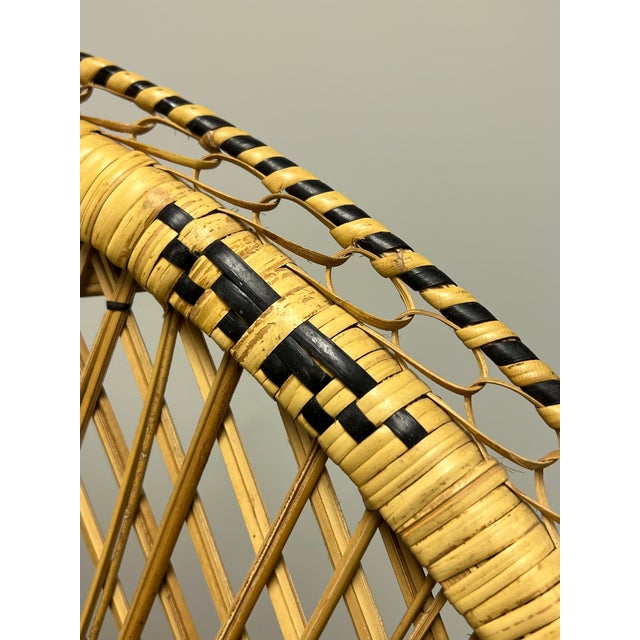 Brown Classic Wicker and Rattan Peacock Chair. For Sale - Image 8 of 9