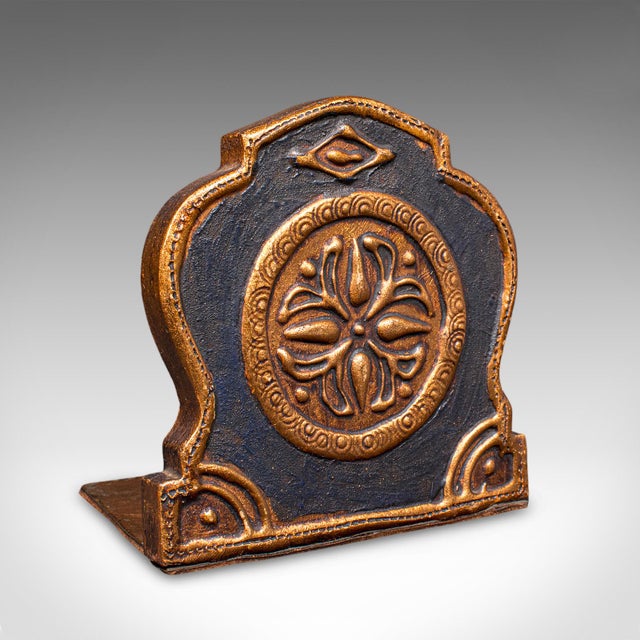 Wood Pair of Small Vintage Baroque Revival Bookends, Italian, Giltwood, Book Rest For Sale - Image 7 of 9