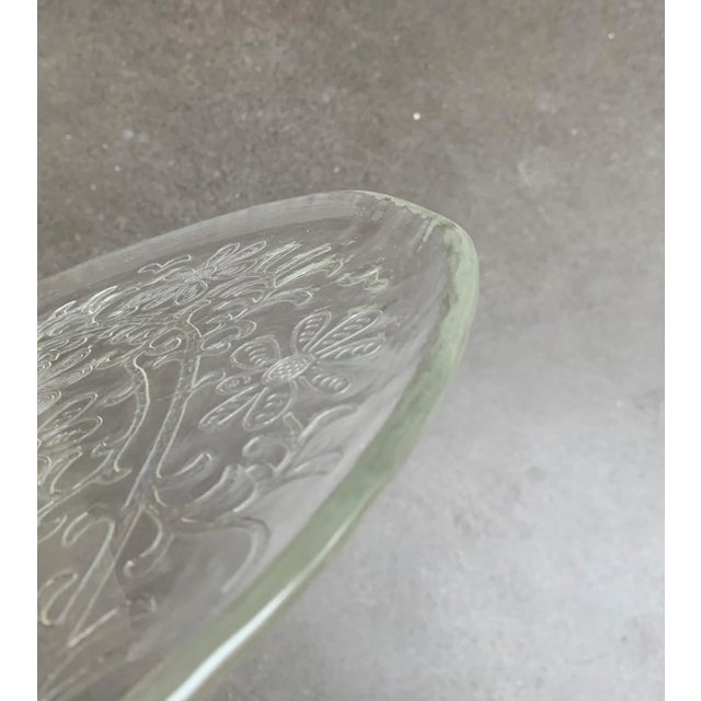 Large Mid-Century Finnish Glass Plate from Humppila For Sale - Image 17 of 18