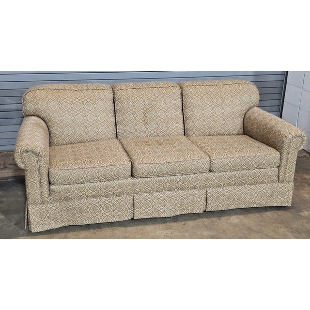 Baker Furniture Company Late 20th Century Baker Furniture Rolled Arm Sofa Three Cushions Skirted Base Blue and Gold Fabric For Sale - Image 4 of 9
