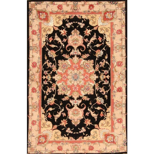 Pink Middle Eastern Hand-Knotted Rug in Wool & Silk For Sale - Image 8 of 8