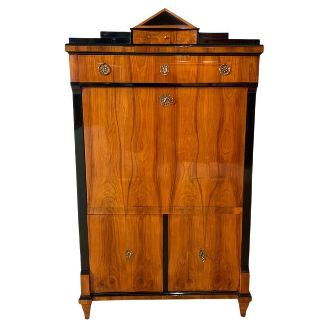 Secretary in Cherry Veneer, South Germany, 1820s For Sale