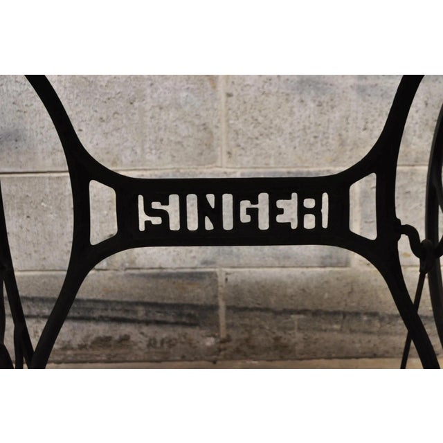 Early 20th Century Cast Iron Singer Treadle Sewing Machine Base Console Table Oval Marble Top For Sale - Image 4 of 12