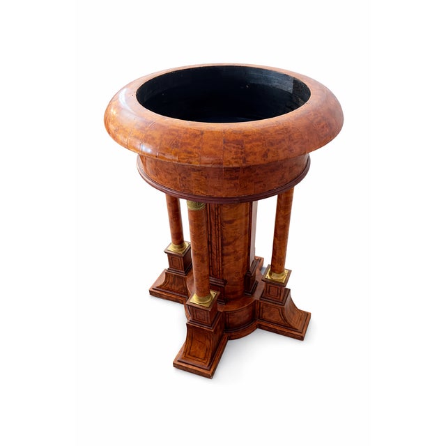 1980s French Neoclassical Pedestal Jardinière in Burl Wood and Amaranth by Maison Rémy, Paris, 1986 For Sale - Image 5 of 10