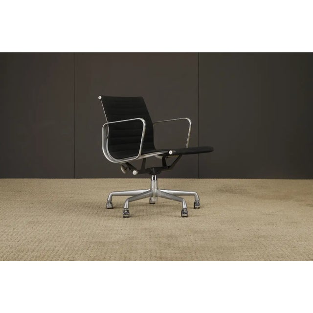 This classic and stylish 'Aluminum Group' executive desk chair by Charles and Ray Eames for Herman Miller. Signed...