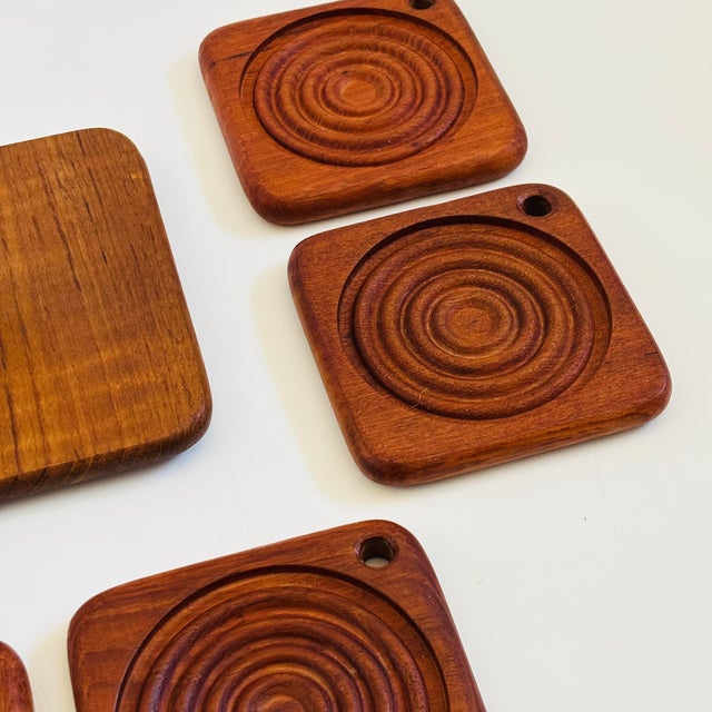 Mid Century Teak Hanging Coaster Set - Set of 6 Coasters With Holder - 1970s For Sale - Image 12 of 14