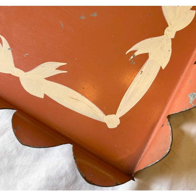 Mid-Century Modern Late 20th Century Hand Painted Scalloped Bow Tray For Sale - Image 3 of 6