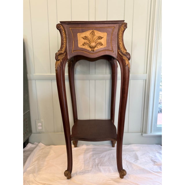French Provincial-Style Pedestal Table With Gilt Decoration For Sale - Image 12 of 12