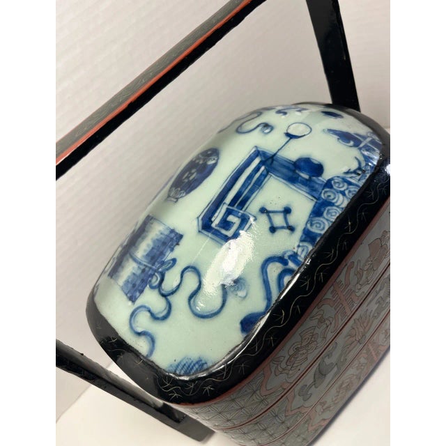 Chinese Vintage Chinese Wooden Black Lacquer and Porcelain Shard Storage Wedding Box For Sale - Image 3 of 8