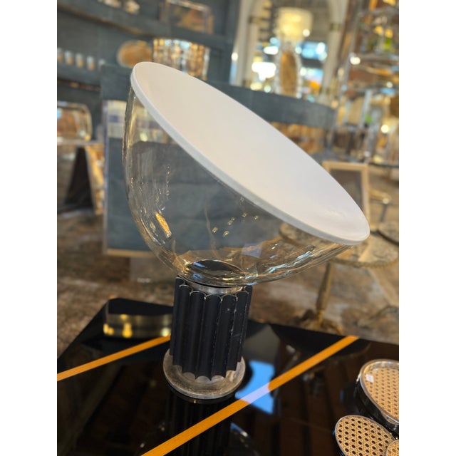 Achille & Pier Giacomo Castiglioni “Taccia” Table Lamp by Achille & Pier Giacomo Castiglioni for Flos, Italy For Sale - Image 4 of 8