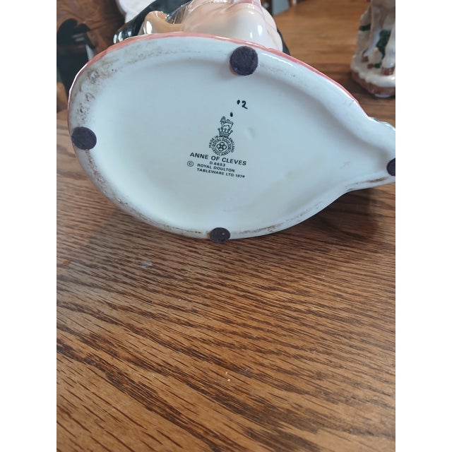 1970s Royal Dolton . Anne of Cleves Tableware. For Sale - Image 10 of 12