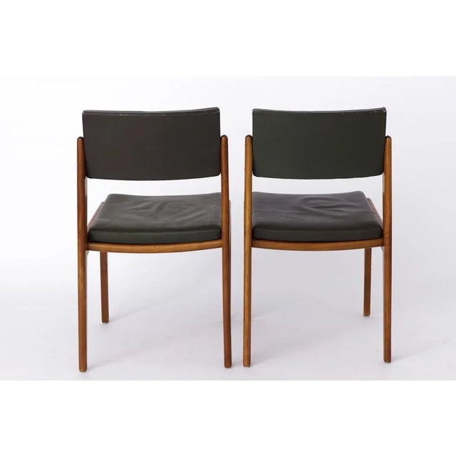 Charming Pair of Vintage Dining Chairs by Rudolf Glatzel for Thonet Model: 641P from the 1960s Enhance your dining space...