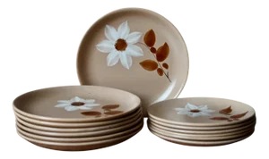 Moulin Les Loups Sandstone Plates, Set of 12