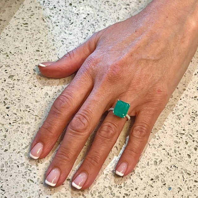 Natural Emerald Diamond Ring Size 6.5 14k White Gold 8.27 TCW Certified For Sale - Image 4 of 12
