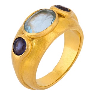 Bvlgari Vintage 2.00 Carat Aquamarine Iolite 18k Yellow Gold Cocktail Ring, Size 5.25 For Sale