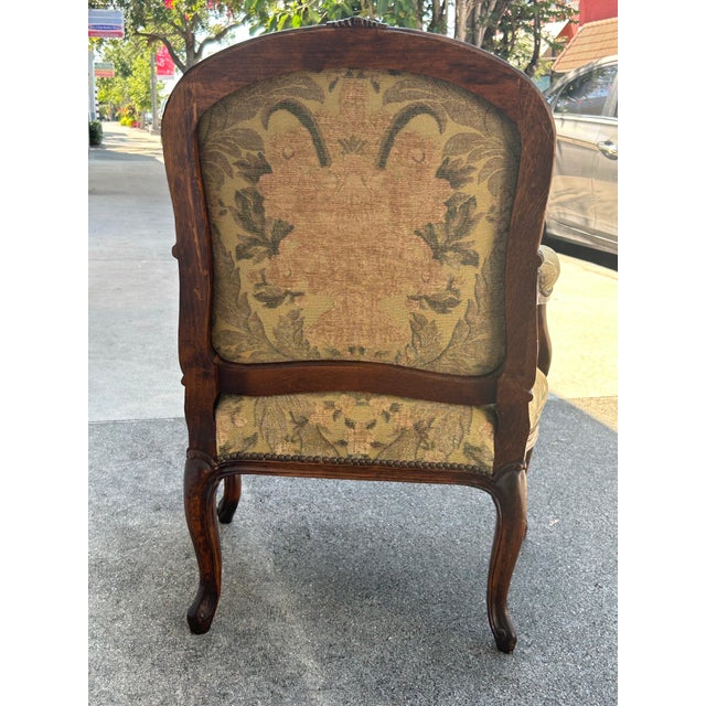 Mid 19th Century Antique Pair of French Louis XV Style Bergere or Armchairs For Sale - Image 4 of 10