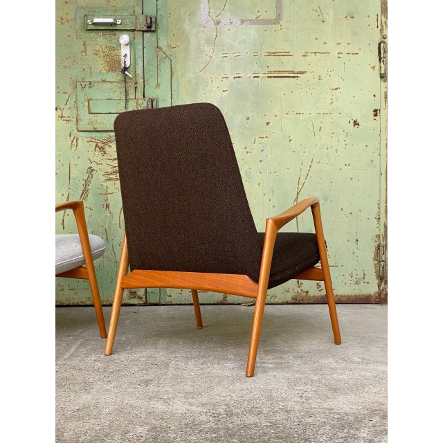 Scandinavian Modern Easy Chairs in Cherrywood and Hallingdal Fabric, 1960s, Set of 2 For Sale - Image 10 of 13