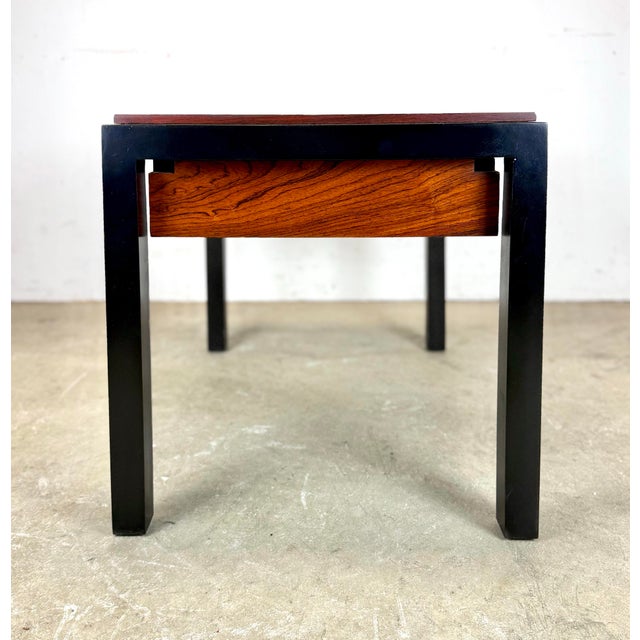 Mid Century Modern Rosewood and Ebonized Wood Side Table by Founders Furniture For Sale - Image 10 of 12