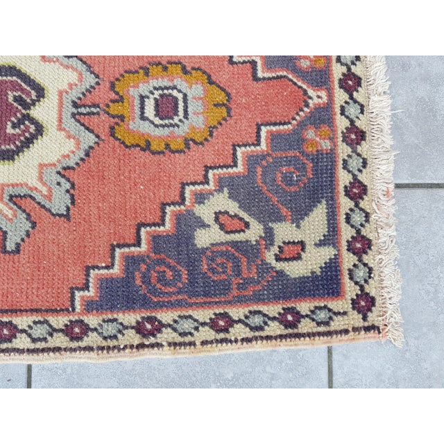 1950s 1950s Faded Anatolian Oushak Rug For Sale - Image 5 of 9