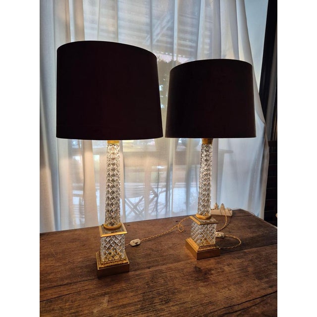 Glass French Cut Crystal and Gilt Bronze Coloumn Table Lamps in the style of Baccarat, 1890s, Set of 2 For Sale - Image 7 of 13