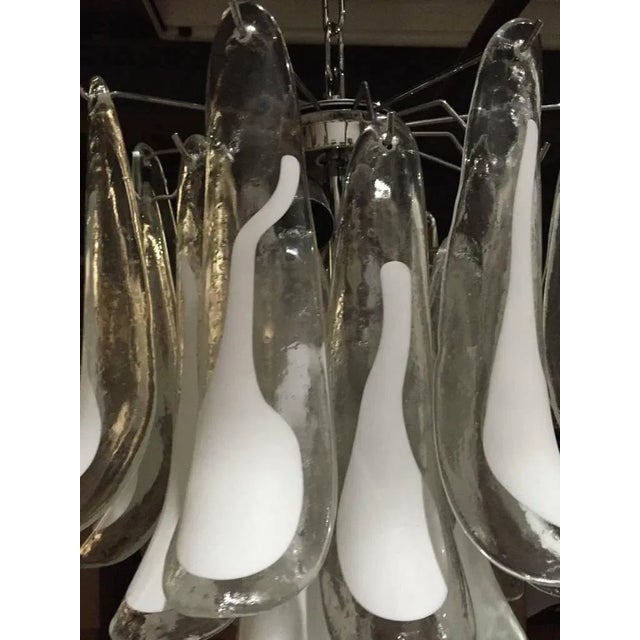 A.V. Mazzega Italian Mid-Century White Feather Glass Chandelier by Mazzega For Sale - Image 4 of 8