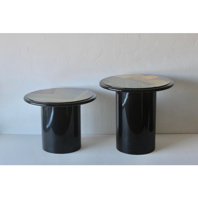 Memphis Group 1980s Milano Memphis Style Circular Black Lacquered Painted Mushroom Nesting Side Tables - A Pair For Sale - Image 4 of 17