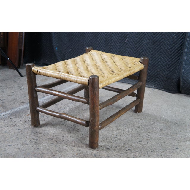 Early 20th Century Antique Rustic Adirondack Old Hickory Style Rattan Log Stool Bench Ottoman 22" For Sale - Image 5 of 10