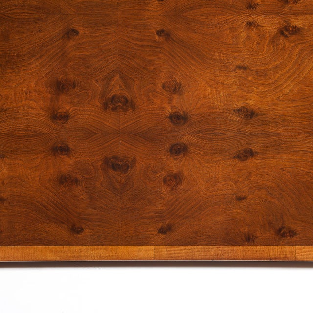 Art Deco Streamlined Book-Matched & Burled Walnut W/ Black Lacquer Dining Table For Sale - Image 15 of 18