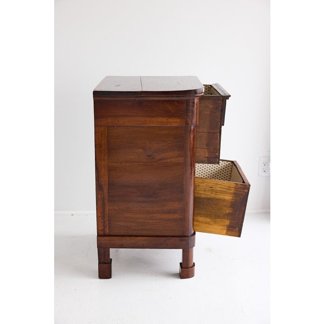 19th Century Italian Walnut Commode, Neoclassical Design, Brass Knobs For Sale - Image 10 of 17