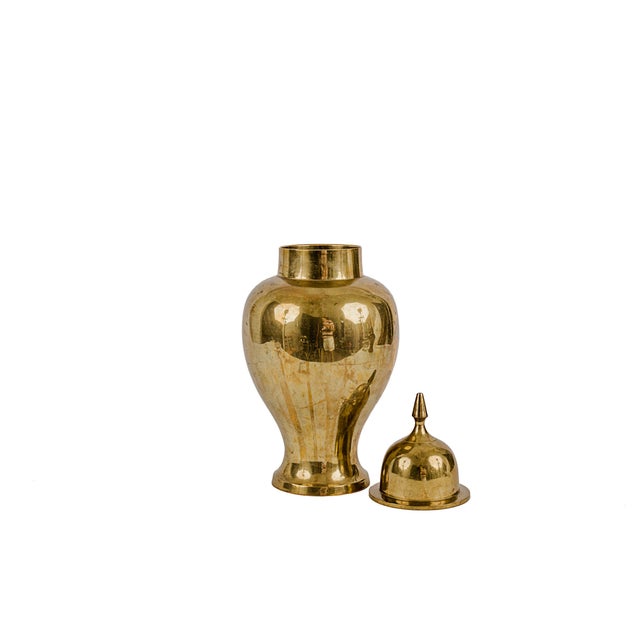 14" Brass Ginger Jar Mid-Century Modern Hollywood Regency Typically manufactured in India during the 1970s and 1980s....