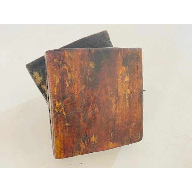 19th Century African Hand Carved Wooden Powder Box in Brown Color For Sale - Image 6 of 13