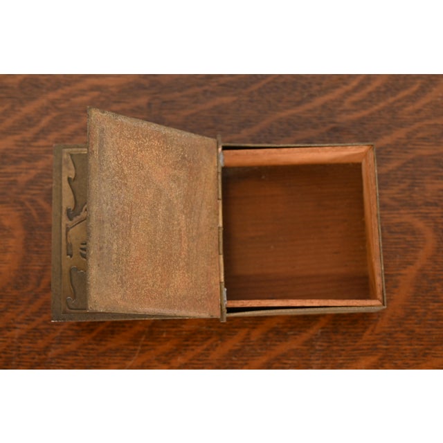 Silver Crest Arts & Crafts Nautical Bronze Humidor Cigar Box With Handle For Sale In South Bend - Image 6 of 12