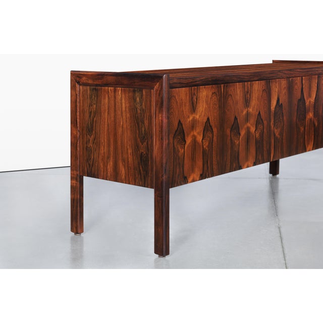 1960s Danish Modern Brazilian Rosewood Credenza For Sale - Image 10 of 14