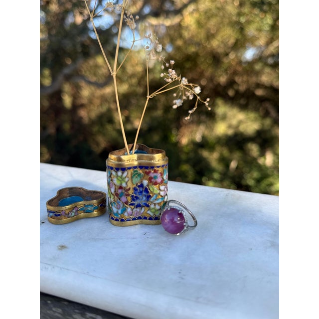 Vintage Chinese Cloisonné Enamel Box For Sale - Image 9 of 15