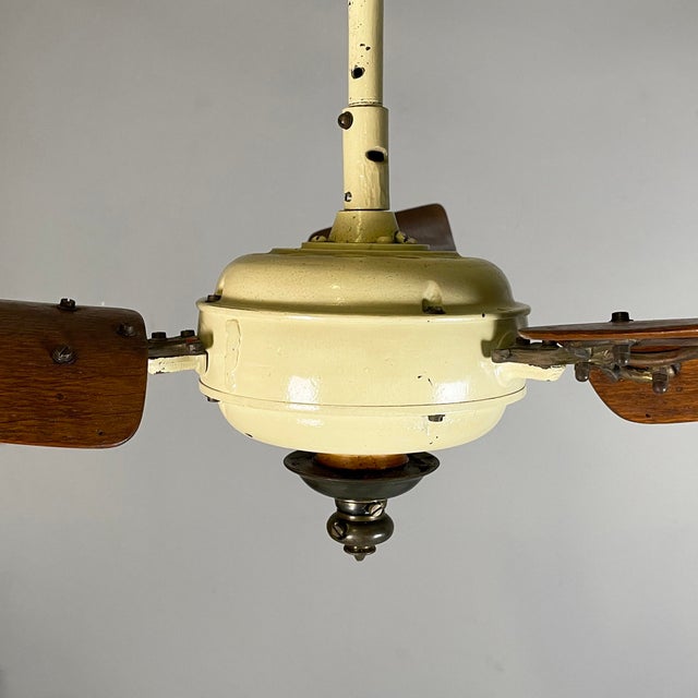 Mid-Century Modern Italian Beige Metal and Wood Marelli Ceiling Fan from Casablanca, 1999 For Sale - Image 14 of 18