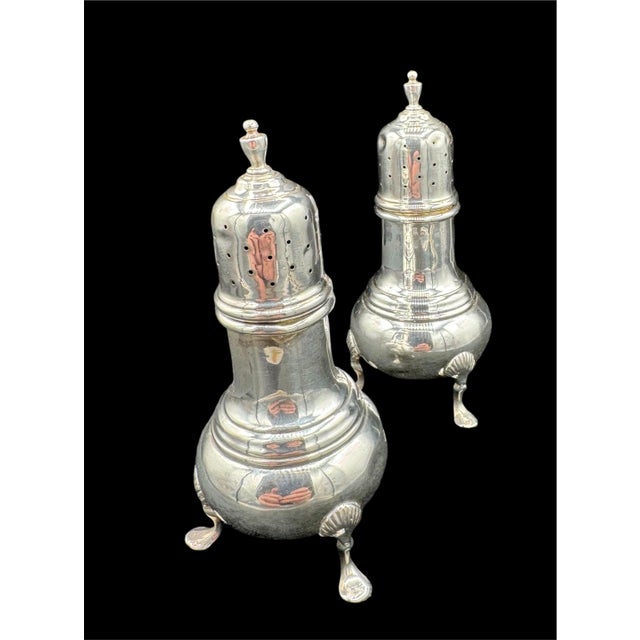 A Pair of Sterling Silver Salt & Pepper Shaker For Sale In New York - Image 6 of 10