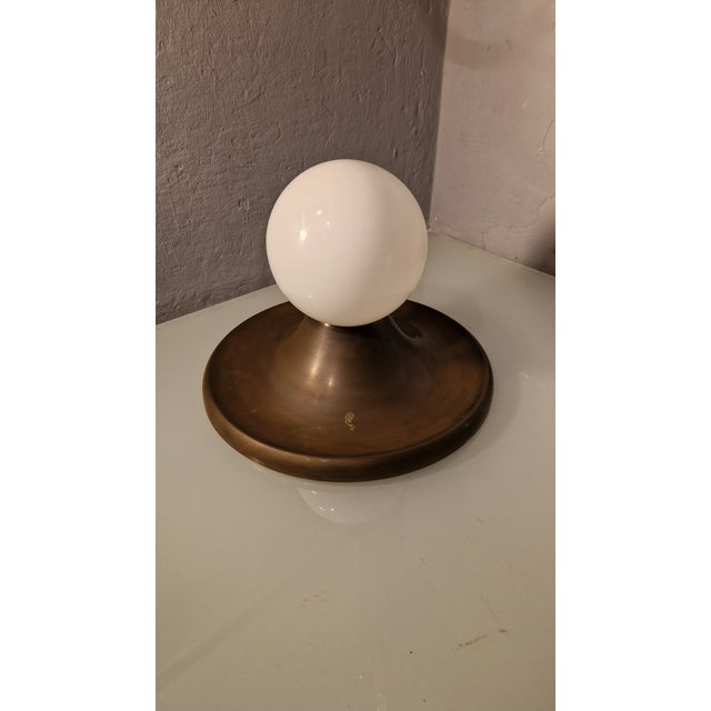 Vintage Wall Lamp in Burnished Brass and Opaline Glass by Achille & Pier Giacomo Castiglioni for Flos, 1960s For Sale - Image 12 of 12