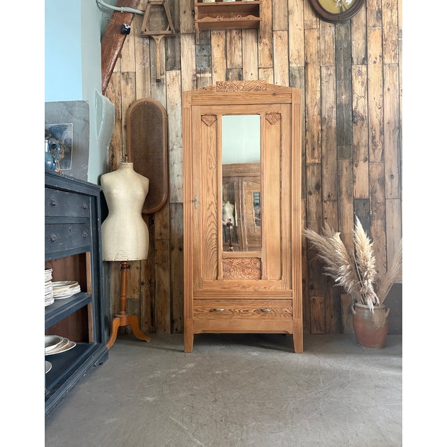 Parisian Art Deco Bonnetière, 1930s For Sale - Image 16 of 16
