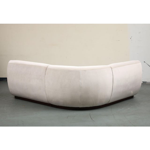 Ivory 3-Piece Dining Banquette With Rounded Corner in Ivory Velvet For Sale - Image 8 of 9