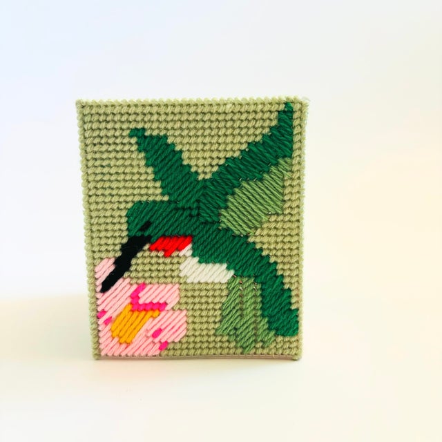 Vintage Crochet Hummingbird Tissue Box Cover For Sale - Image 4 of 9